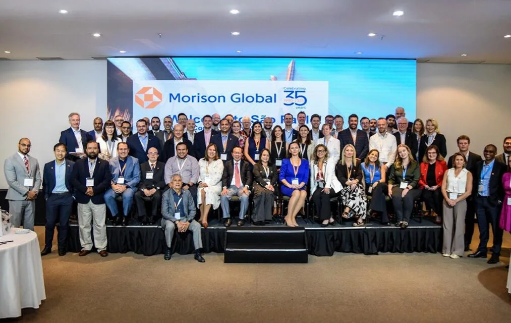 Foto do Grupo de pessoas no Evento da Morison Global